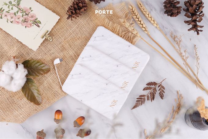 THE WEDDING OF NR - Custom Powerbank by PORTÉ by Clarin - 001 THE WEDDING OF NR - Custom Powerbank by PORTÉ by Clarin - 001