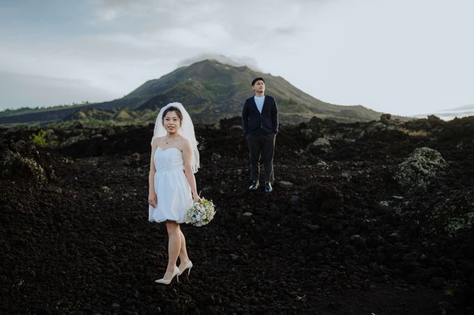 Prewedding of Hengky & Iris at Mount Batur Bali by Warna Project - 036
