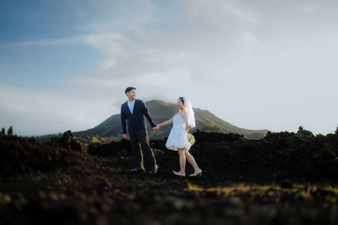 Prewedding of Hengky & Iris at Mount Batur Bali by Warna Project - 043