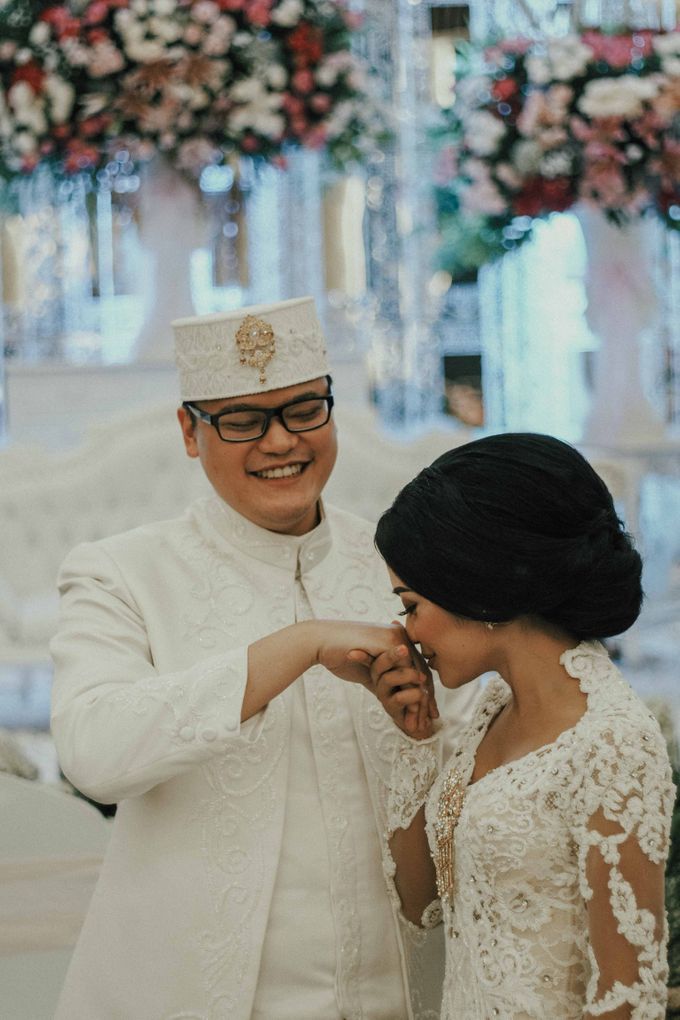 Hanif & Dara Wedding Highlight by IKK Wedding Planner - 004 Hanif & Dara Wedding Highlight by IKK Wedding Planner - 004