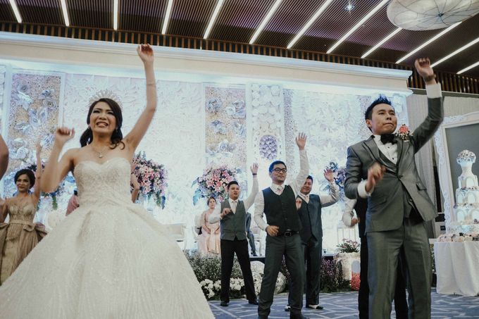 Jefri & Chica Wedding Highlight by IKK Wedding Planner - 002 Jefri & Chica Wedding Highlight by IKK Wedding Planner - 002