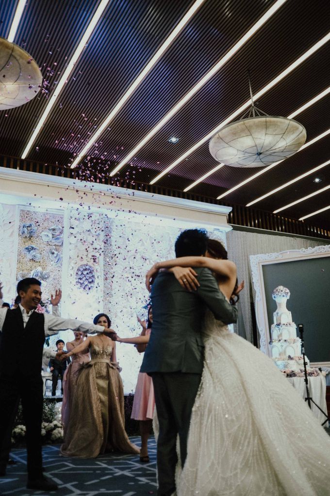 Jefri & Chica Wedding Highlight by IKK Wedding Planner - 003 Jefri & Chica Wedding Highlight by IKK Wedding Planner - 003