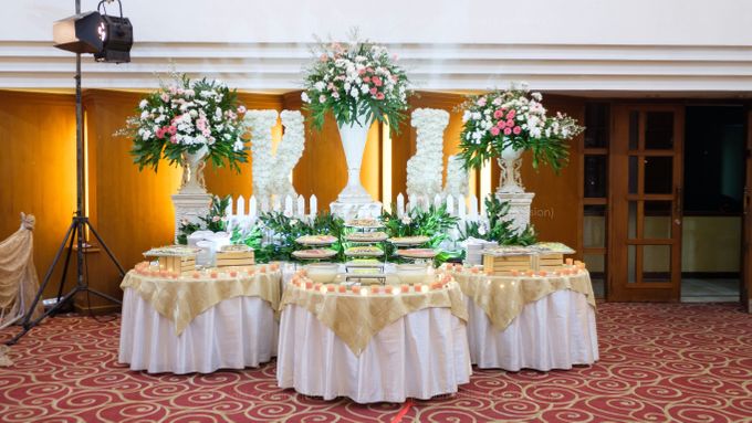 Pelni Wedding Hall  2nd floor Gajah Mada Jakarta Pusat International Package by Melani Catering & Organizer - 005