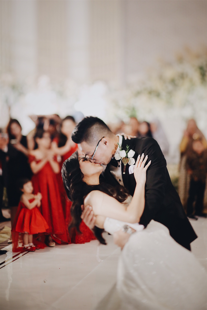 Wedding Ferdy & Meryyana by Allan Steven - 025