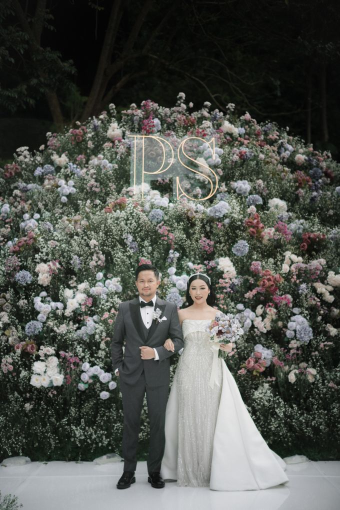 Peter & Selly Wedding Decoration at Gedong Putih by Everglow Pagar Ayu - 036