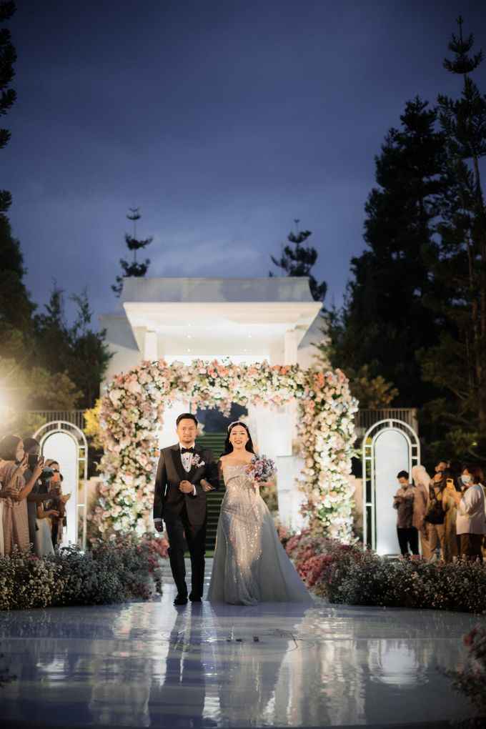 Peter & Selly Wedding Decoration at Gedong Putih by Valentine Wedding Decoration - 045