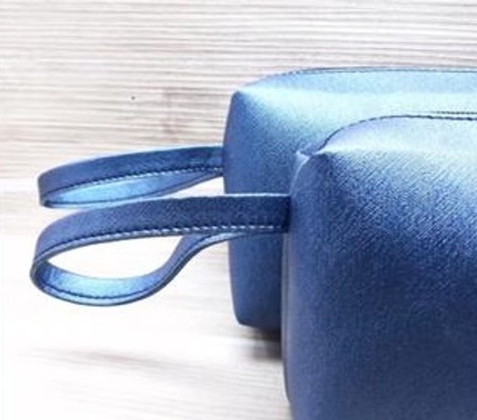brick pouch by Veddira Souvenir - 001 brick pouch by Veddira Souvenir - 001