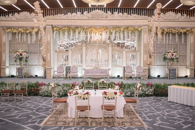 Compilation of Balinese Wedding at 9th and 10th Floor by Dwi Tunggal Citra Catering - 014 Compilation of Balinese Wedding at 9th and 10th Floor by Dwi Tunggal Citra Catering - 014