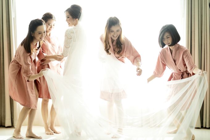 Revie & Widarti - Wedding Day by Wong Hang Distinguished Tailor - 001 Revie & Widarti - Wedding Day by Wong Hang Distinguished Tailor - 001