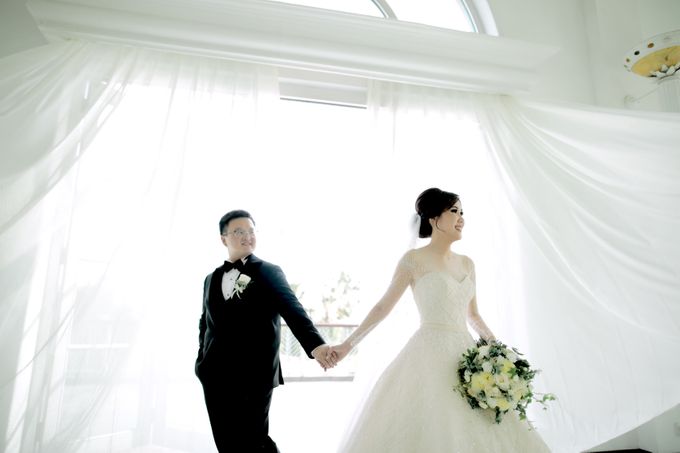 Revie & Widarti - Wedding Day by Wong Hang Distinguished Tailor - 021