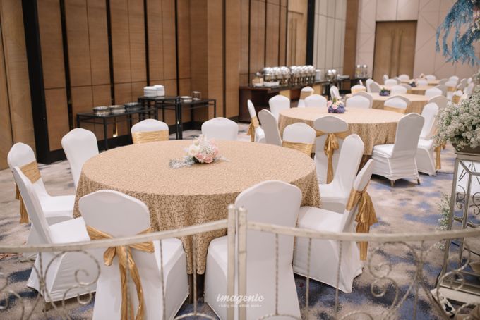 Decoration wedding of Adi and Fika at Artotel Mangkuluhur by Hotel Artotel Mangkuluhur by IKK Wedding - 006 Decoration wedding of Adi and Fika at Artotel Mangkuluhur by Hotel Artotel Mangkuluhur by IKK Wedding - 006