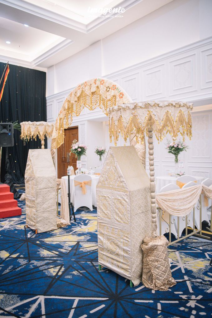New Normal Minang Wedding Of Febrina & Reza by Menara Mandiri by IKK Wedding (ex. Plaza Bapindo) - 014 New Normal Minang Wedding Of Febrina & Reza by Menara Mandiri by IKK Wedding (ex. Plaza Bapindo) - 014