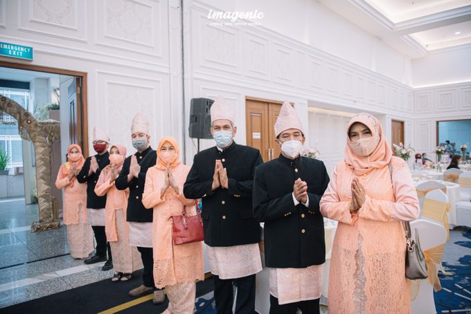 New Normal Minang Wedding Of Febrina & Reza by Menara Mandiri by IKK Wedding (ex. Plaza Bapindo) - 017 New Normal Minang Wedding Of Febrina & Reza by Menara Mandiri by IKK Wedding (ex. Plaza Bapindo) - 017