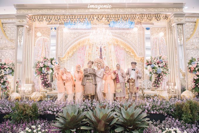 New Normal Minang Wedding Of Febrina & Reza by Menara Mandiri by IKK Wedding (ex. Plaza Bapindo) - 029 New Normal Minang Wedding Of Febrina & Reza by Menara Mandiri by IKK Wedding (ex. Plaza Bapindo) - 029