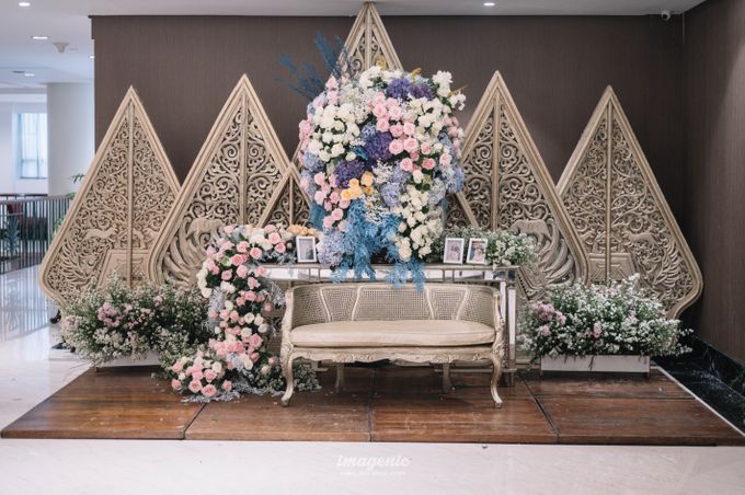 Decoration wedding of Adi and Fika at Artotel Mangkuluhur by Hotel Artotel Mangkuluhur by IKK Wedding - 003 Decoration wedding of Adi and Fika at Artotel Mangkuluhur by Hotel Artotel Mangkuluhur by IKK Wedding - 003