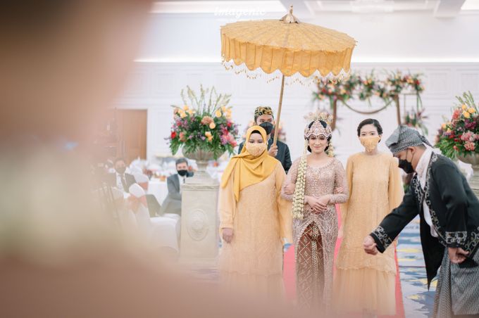 SUNDANESE AKAD OF FIQRI & VITRI by Menara Mandiri by IKK Wedding - 006