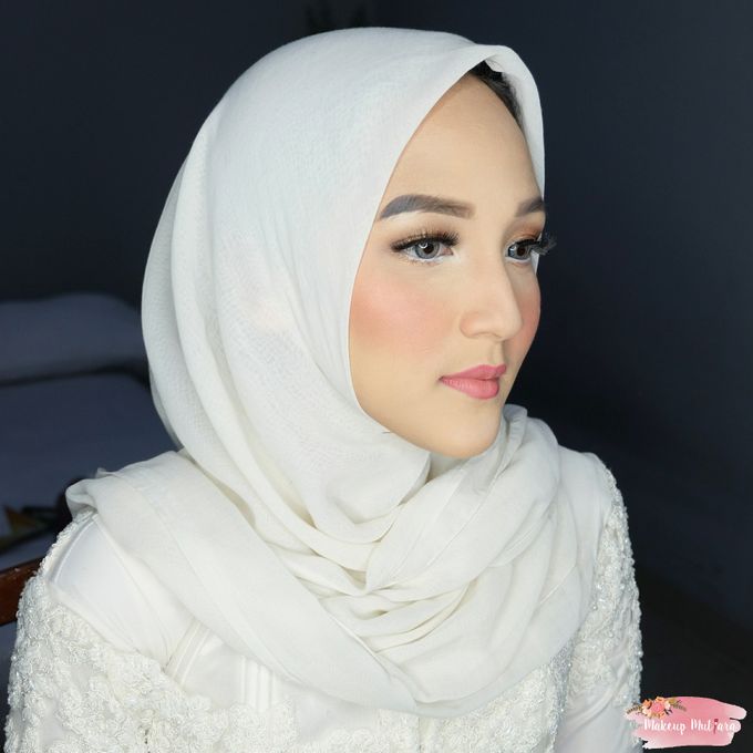 Makeup Akad Janni by Makeup Mutiara - 003