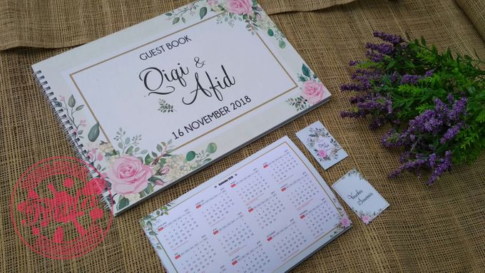 Paket Undangan By Tinta Undangan Pernikahan Bridestory Com