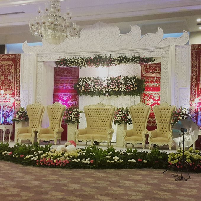 Weddings at Our Royal Ballroom by Royal Kuningan Jakarta - 013 Weddings at Our Royal Ballroom by Royal Kuningan Jakarta - 013