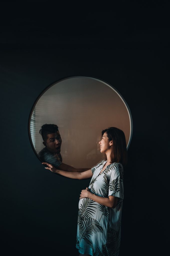 Not your average maternity shoot by Ohey Studios - 001 Not your average maternity shoot by Ohey Studios - 001