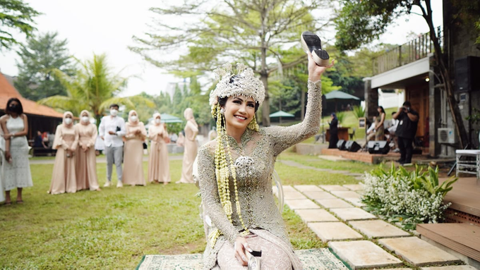 Novita & Reza Intimate Wedding by Kameela Wedding Organizer - 001 Novita & Reza Intimate Wedding by Kameela Wedding Organizer - 001