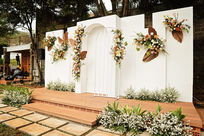 Novita & Reza Intimate Wedding by Kameela Wedding Organizer - 003 Novita & Reza Intimate Wedding by Kameela Wedding Organizer - 003