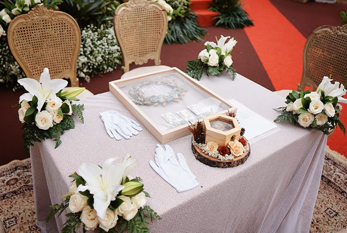 Ari & Mulky Javanese Wedding by Kameela Wedding Organizer - 003 Ari & Mulky Javanese Wedding by Kameela Wedding Organizer - 003