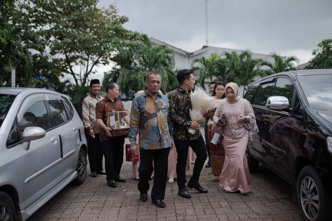 Dian & Rizki engagement day by Portlove Studios - 015