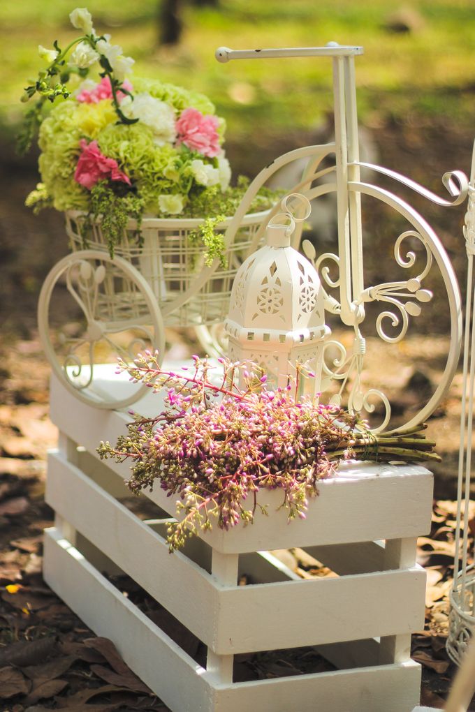 Summer Romance - Shabby Chic Outdoor Event Styling by Eye Candy Manila Event Styling Co. - 017 Summer Romance - Shabby Chic Outdoor Event Styling by Eye Candy Manila Event Styling Co. - 017