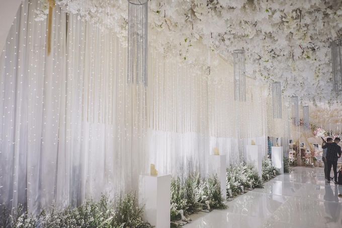 Gerryn & Vania Wedding Decoration at Grand Sudirman by Nodi Rahadian - 034 Gerryn & Vania Wedding Decoration at Grand Sudirman by Nodi Rahadian - 034
