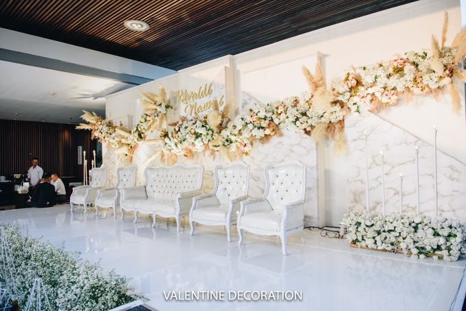 Rivaldy & Naomi Wedding Decoration by Bramanta Wijaya Sposa - 006 Rivaldy & Naomi Wedding Decoration by Bramanta Wijaya Sposa - 006