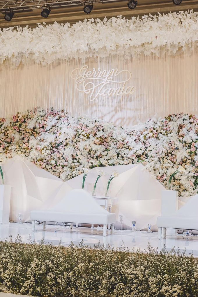 Gerryn & Vania Wedding Decoration at Grand Sudirman by Nodi Rahadian - 006 Gerryn & Vania Wedding Decoration at Grand Sudirman by Nodi Rahadian - 006