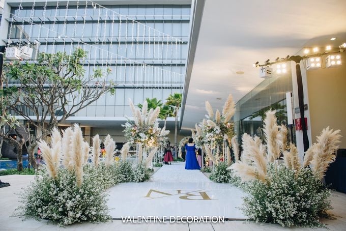 Rivaldy & Naomi Wedding Decoration by Bramanta Wijaya Sposa - 007 Rivaldy & Naomi Wedding Decoration by Bramanta Wijaya Sposa - 007