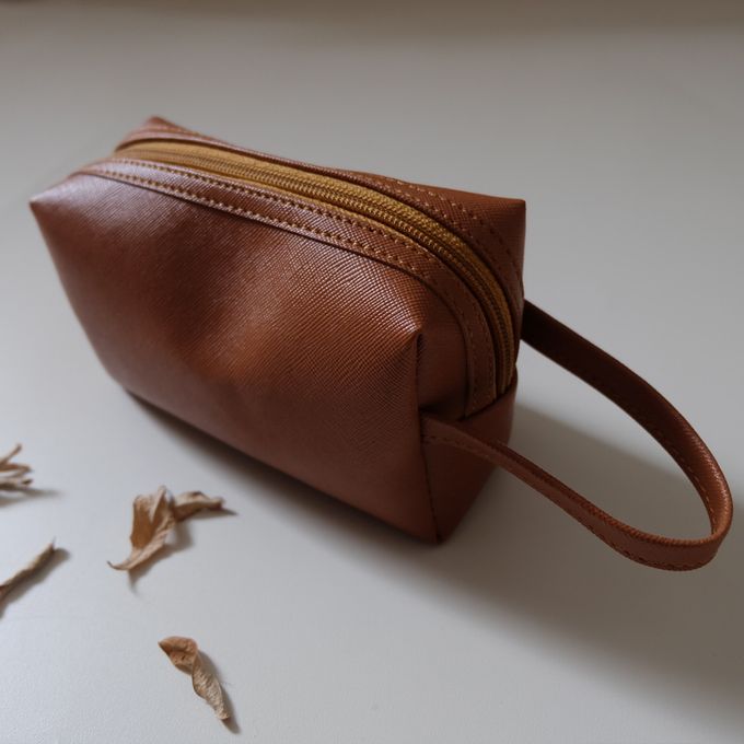 leather pouch