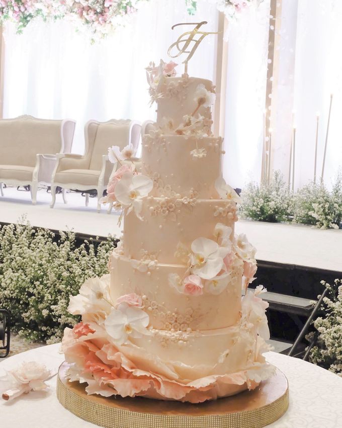 The Wedding of Jeremiah & Teresia by KAIA Cakes & Co. - 017