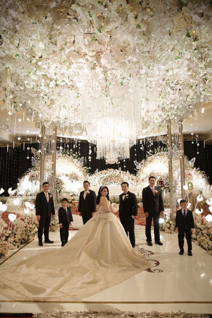 Ritz Carlton - Brian & Sophie by Maestro Wedding Organizer - 007