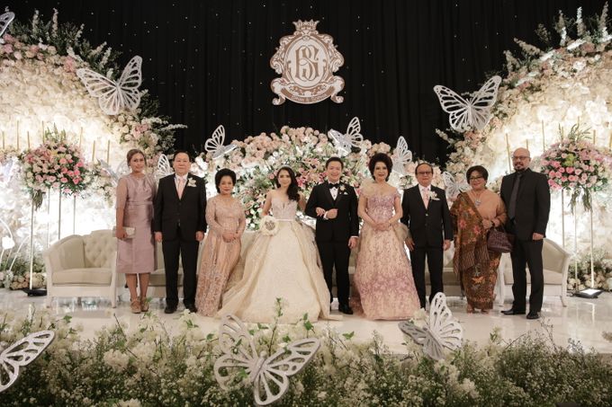 Ritz Carlton - Brian & Sophie by Maestro Wedding Organizer - 008 Ritz Carlton - Brian & Sophie by Maestro Wedding Organizer - 008