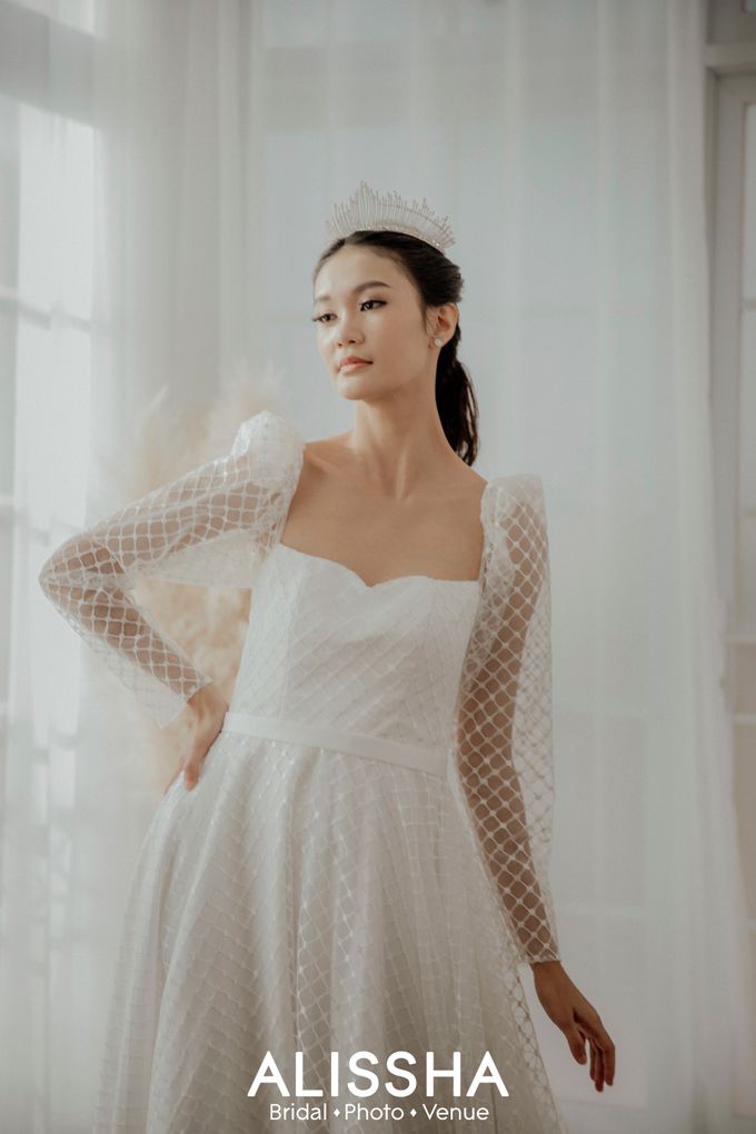 Fall 2021 Premier Gown Collection 2 by Alissha Bride - 016 Fall 2021 Premier Gown Collection 2 by Alissha Bride - 016