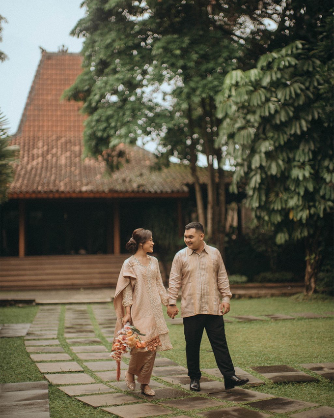Viana & Rhaka at Cerita Rasa by PrideBride Wedding Organizer - 008