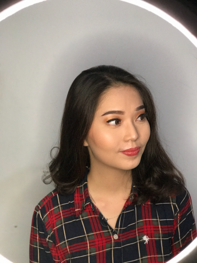 PARTY LOOK by Priscillacintya Makeup Artist - 007