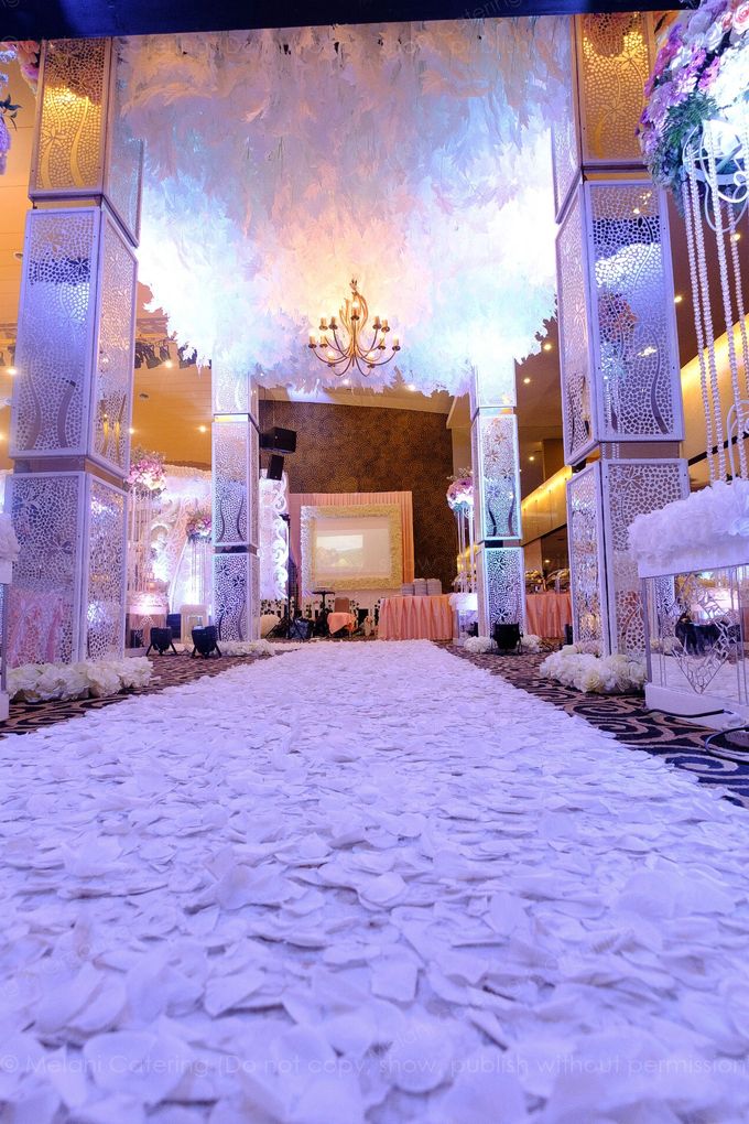 Prisma Ballroom Kebun Jeruk West Jakarta International Package by Melani Catering & Organizer - 005 Prisma Ballroom Kebun Jeruk West Jakarta International Package by Melani Catering & Organizer - 005