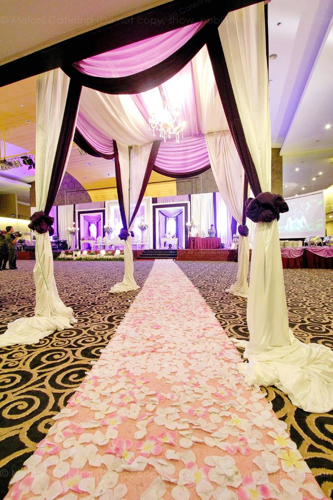 Prisma Ballroom Kebun Jeruk West Jakarta International Package by Melani Catering & Organizer - 006 Prisma Ballroom Kebun Jeruk West Jakarta International Package by Melani Catering & Organizer - 006