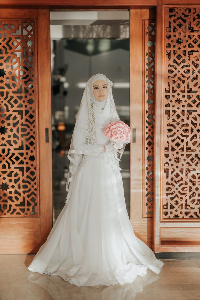 Prosesi Akad Nikah Kebaya Muslimah Tyas & Irsyad BY LAKSMI 0817 0370 7670 by LAKSMI - Kebaya Muslimah & Islamic Bride - 001