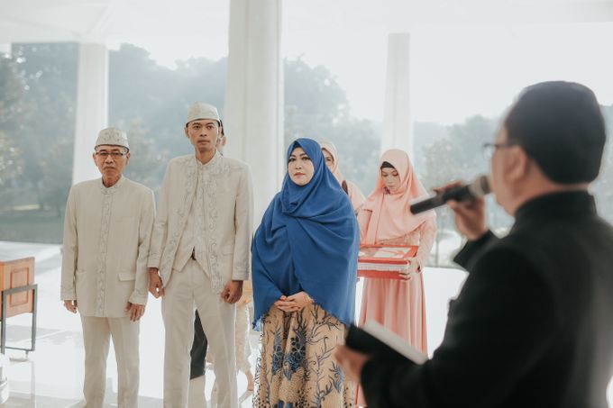 Prosesi Akad Nikah Kebaya Muslimah Tyas & Irsyad BY LAKSMI 0817 0370 7670 by LAKSMI - Kebaya Muslimah & Islamic Bride - 004