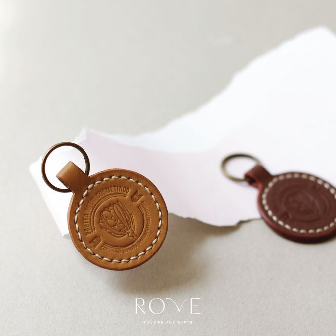 Protea - Custom Gift Set by Rove Gift - 004 Protea - Custom Gift Set by Rove Gift - 004