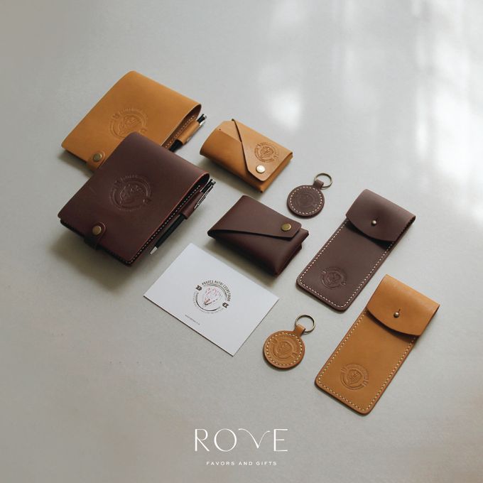 Protea - Custom Gift Set by Rove Gift - 008 Protea - Custom Gift Set by Rove Gift - 008