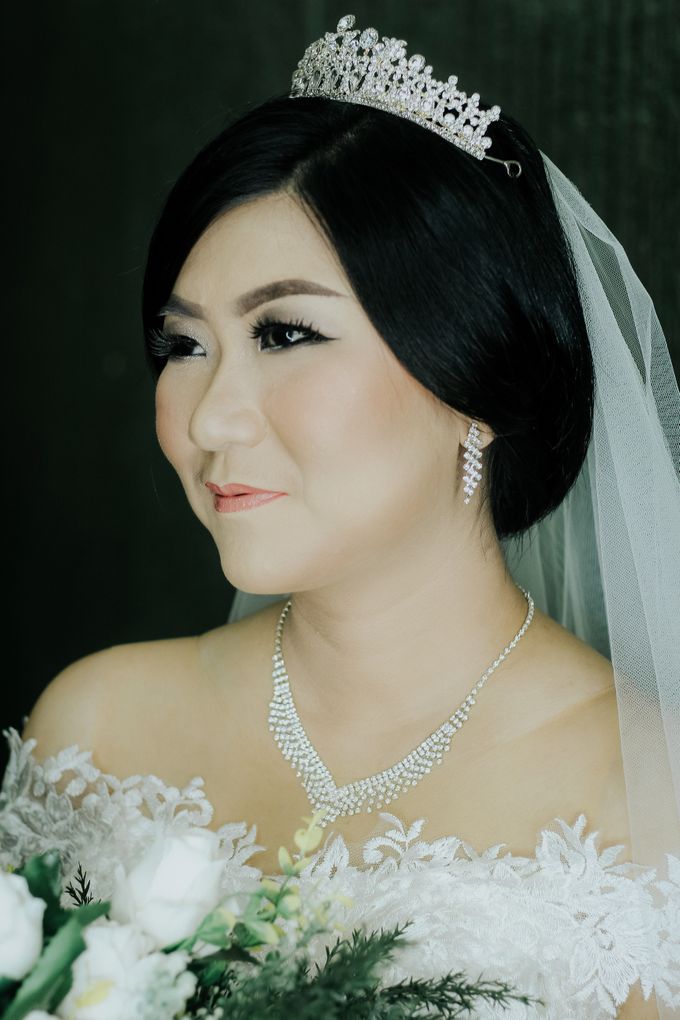 Bride In White For Yenni by Vintageopera Slashwedding - 006 Bride In White For Yenni by Vintageopera Slashwedding - 006