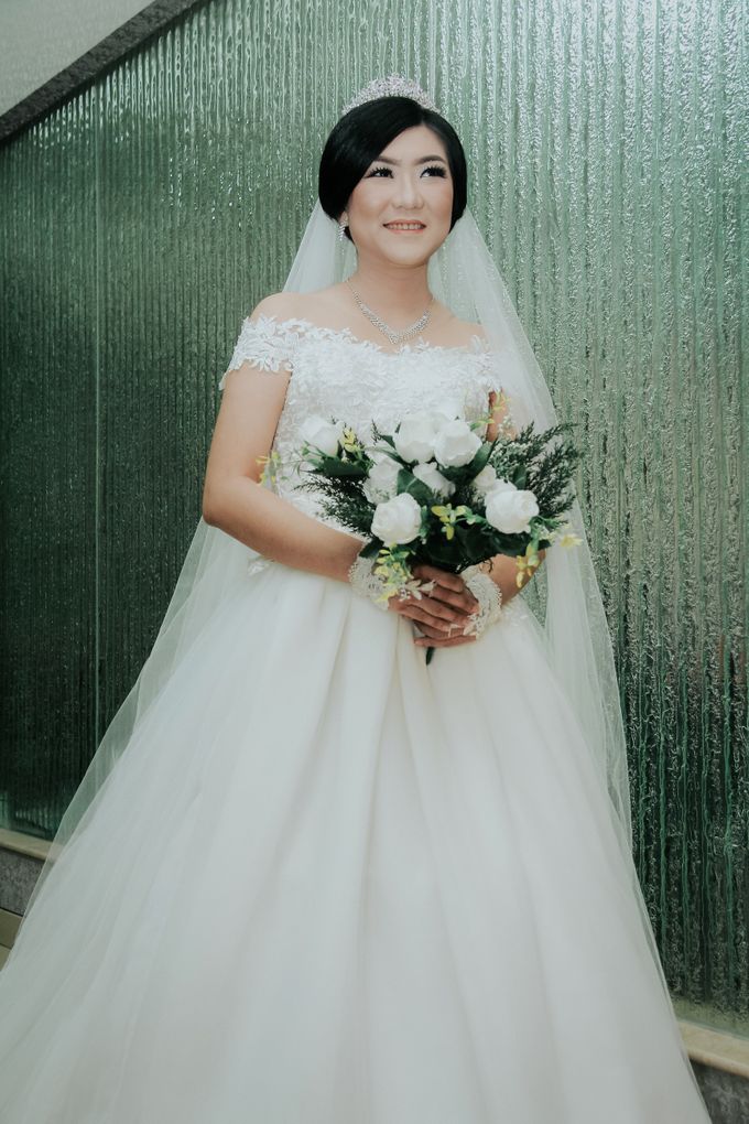 Bride In White For Yenni by Vintageopera Slashwedding - 007 Bride In White For Yenni by Vintageopera Slashwedding - 007