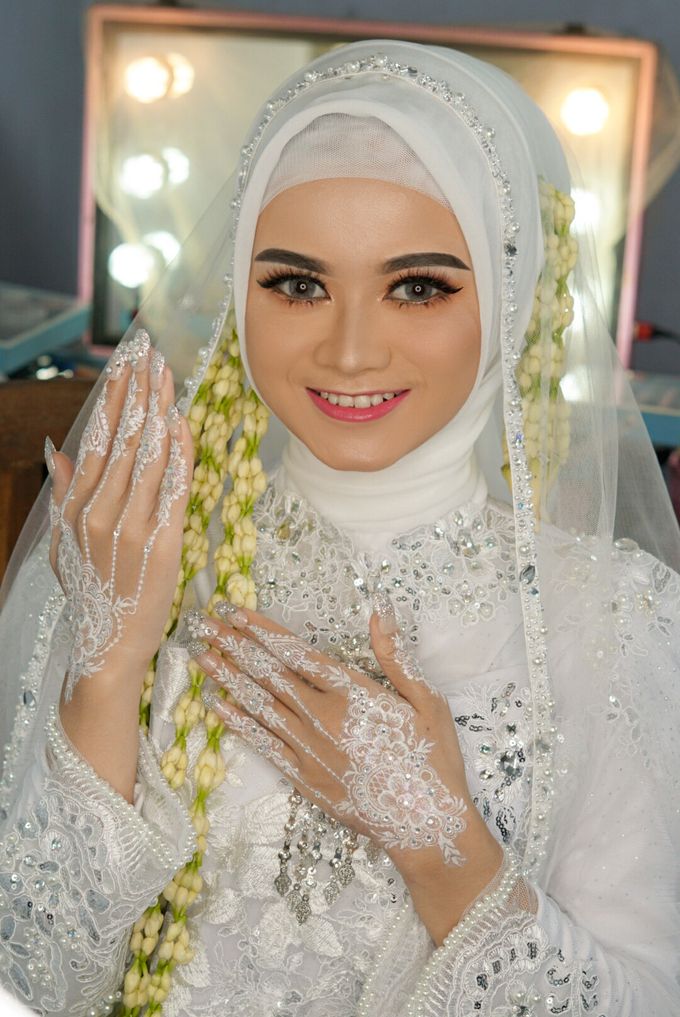 Wedding Kak Putri by Ellvany Makeup - 008 Wedding Kak Putri by Ellvany Makeup - 008
