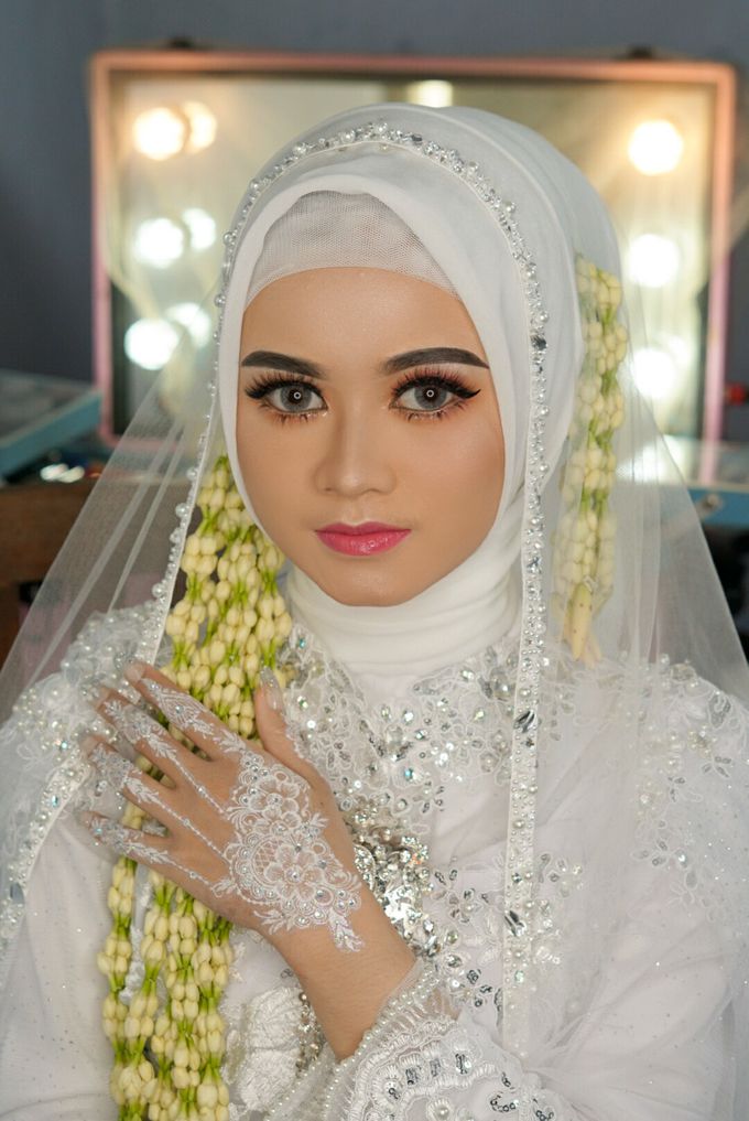 Wedding Kak Putri by Ellvany Makeup - 006 Wedding Kak Putri by Ellvany Makeup - 006